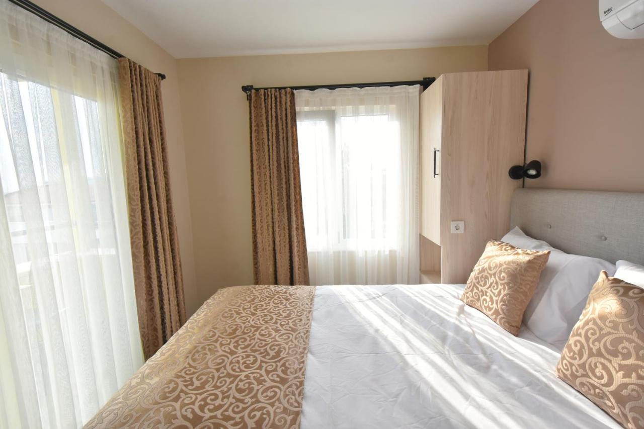 Beyaz Melek Apart Hotel Antalia Esterno foto