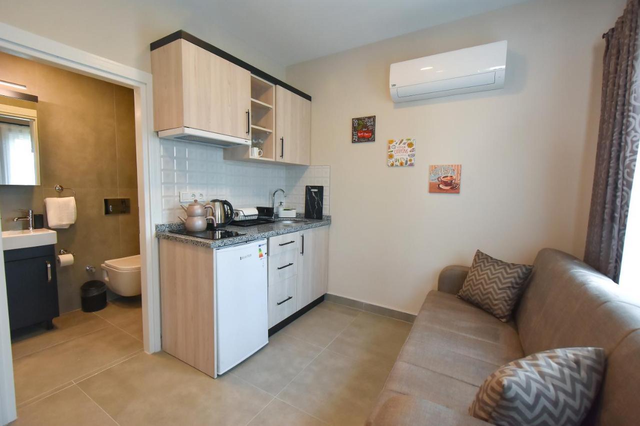 Beyaz Melek Apart Hotel Antalia Esterno foto