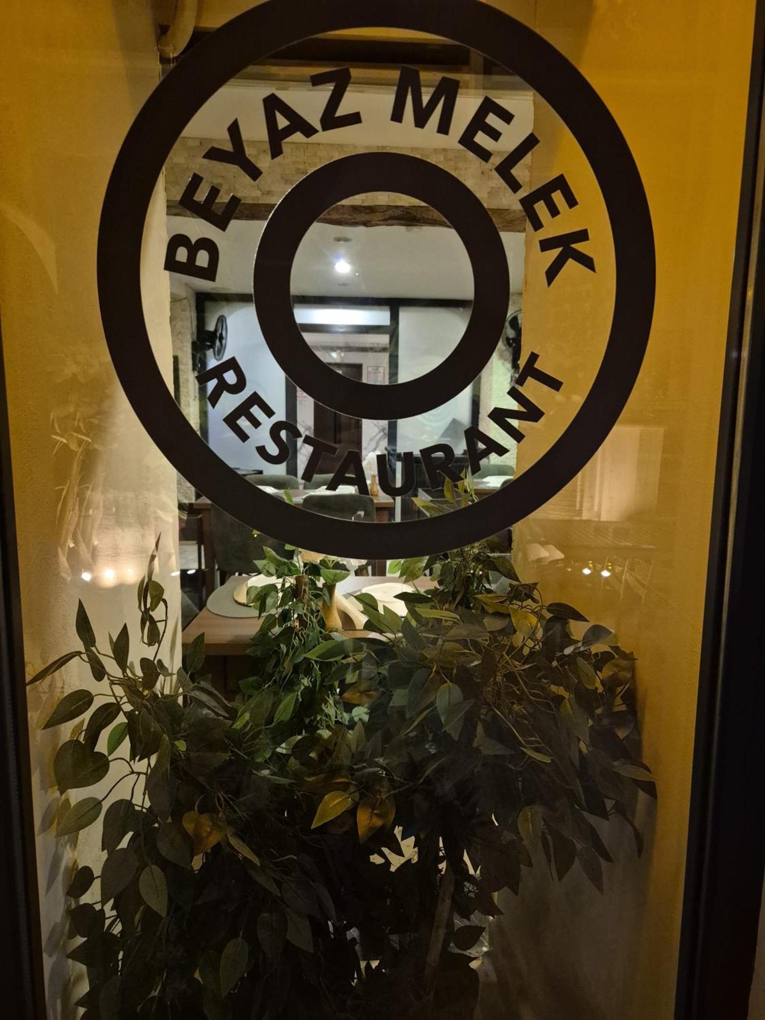 Beyaz Melek Apart Hotel Antalia Esterno foto
